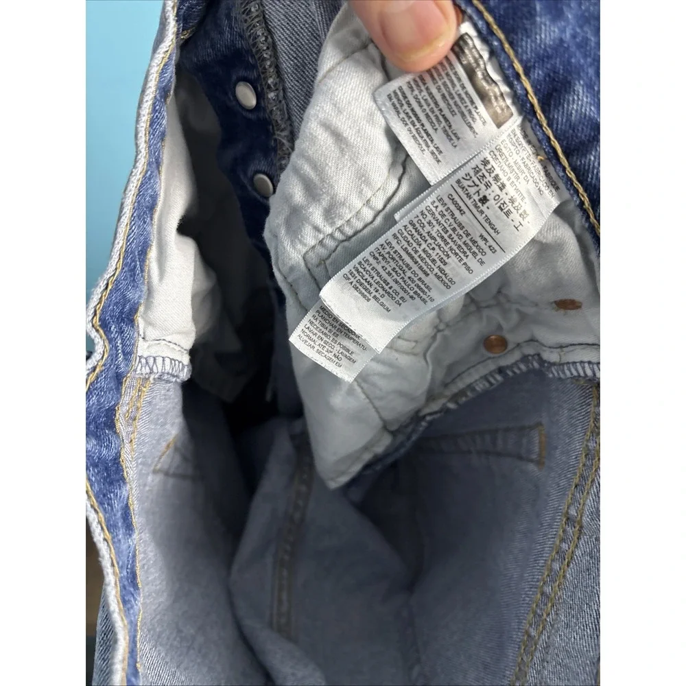 Levi's Men's 501 33x34 Original Straight Fit Jeans Fade Whiskers USA